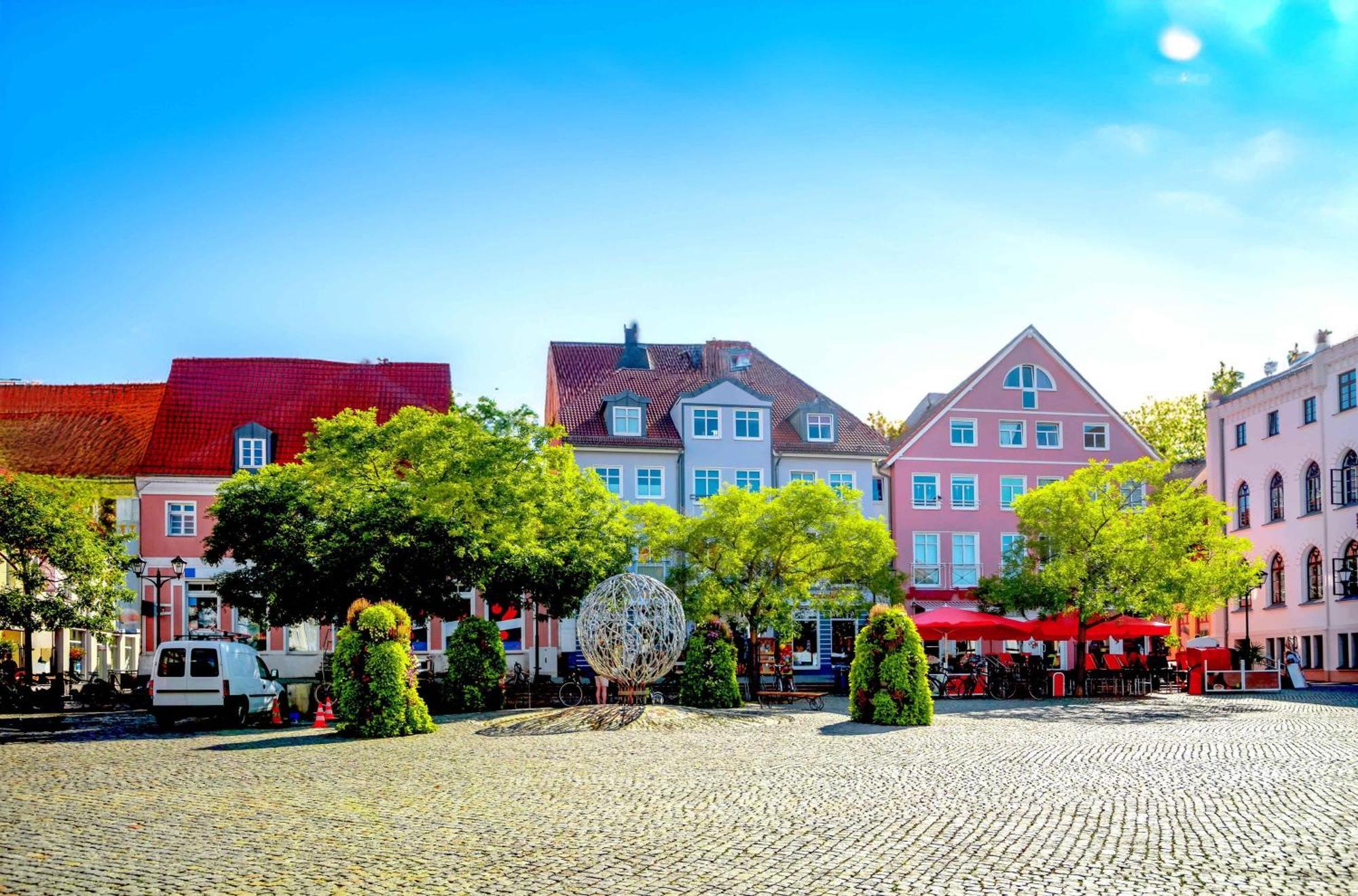 Mueritzwind In Der Warener Altstadt ヴァーレン エクステリア 写真